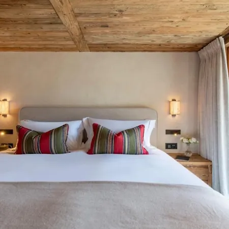 Chalet Bois Dore *